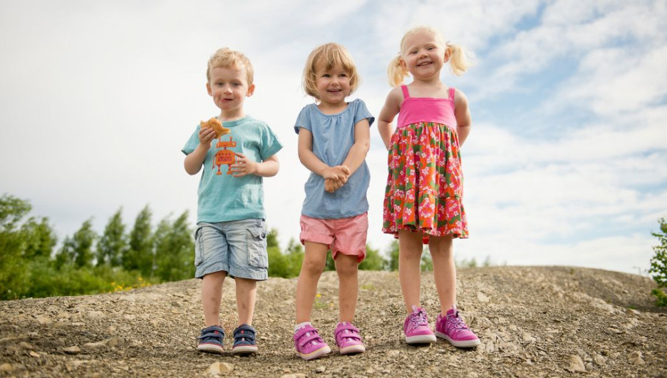 Детская одежда и обувь "Лето 2015" — новые бренды.