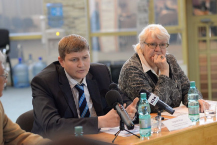 Сергей Родт на пресс-конференции СГК. Барнаул, 29 мая 2015 г.