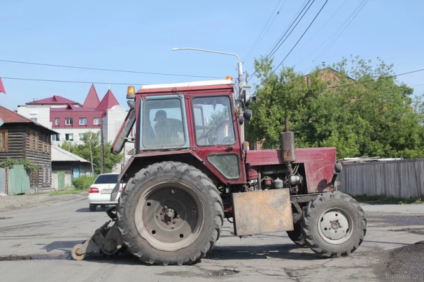 Ремонт дорог в Барнауле. 3 июня 2015 года.