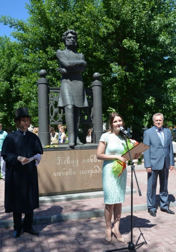 В Барнауле наградили лауреатов Пушкинской премии.