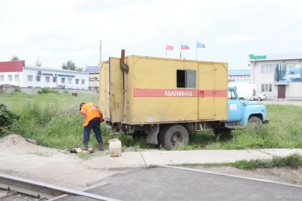 В Барнауле капитально отремонтировали остановочную площадку на ул. Попова.