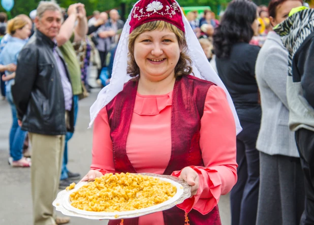 Сабантуй в Барнауле. 13 июня 2015 года.