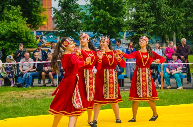 Сабантуй в Барнауле. 13 июня 2015 года.