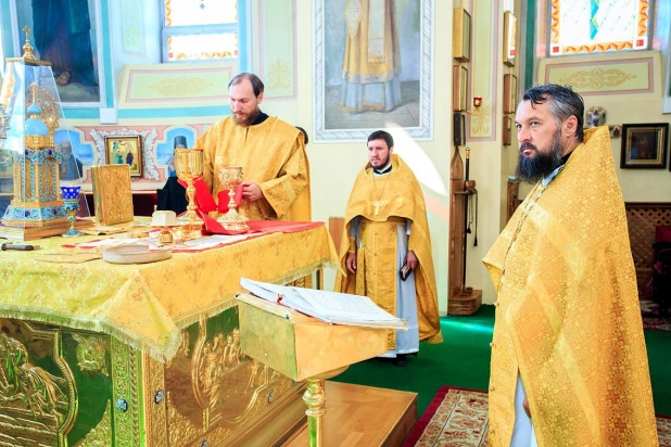 Крестный ход в Барнауле. 28 июня 2015 года.