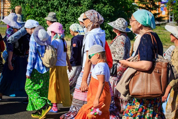 Крестный ход в Барнауле. 28 июня 2015 года.