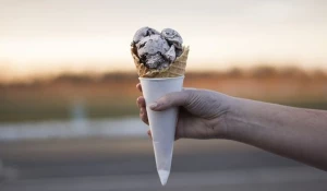 Мороженое.