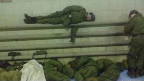 Демотиватор русский солдат (46 фото) » Юмор, позитив и много смешных картинок