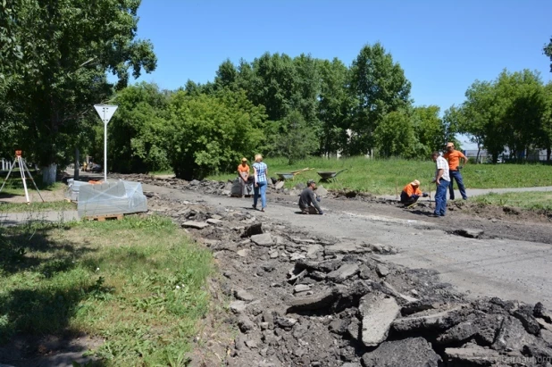 К 285-летию Барнаула реконструируют бульвар Медиков.