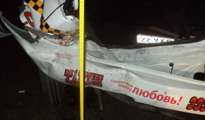 В Барнауле на пр.Ленина произошло ДТП с участием 4 машин.