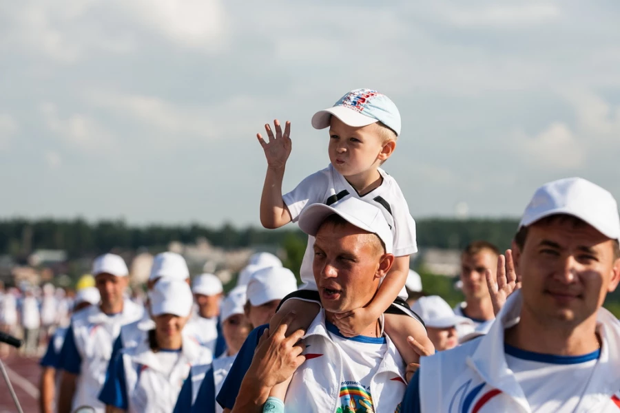 В Павловске открыли Олимпиаду сельских спортсменов Алтая.