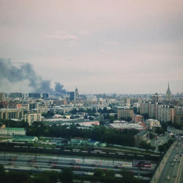 В Москве на территории ЗИЛа произошел крупный пожар.