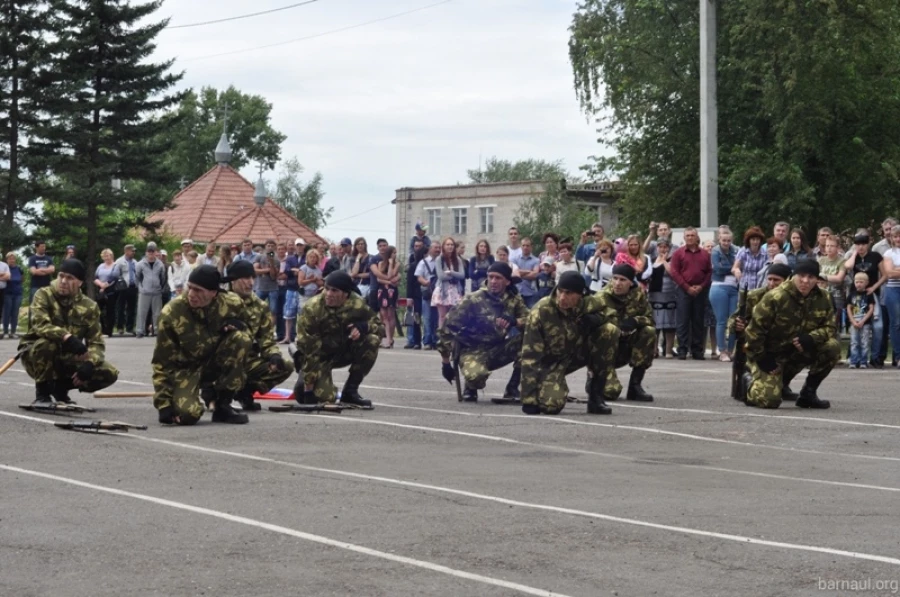 Студенты военной кафедры АлтГТУ приняли присягу.