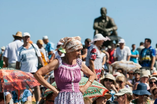 Жаркие Шукшинские чтения. Сростки, 25 июля 2015 года.