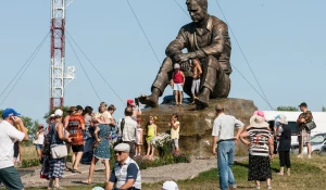 Жаркие Шукшинские чтения. Сростки, 25 июля 2015 года.