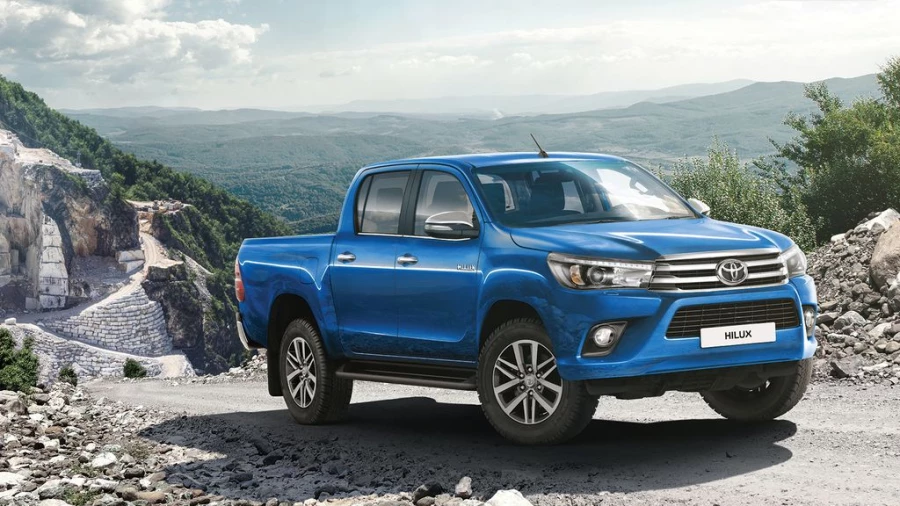 8-е поколение легендарного рамного пикапа Toyota Hilux.