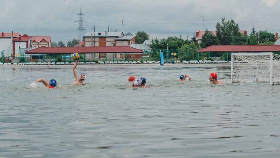 Впервые команда из Алтайского края будет представлять регион на Чемпионате России по мини водному поло.
