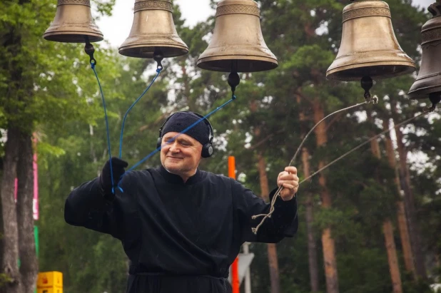 Алтайские служители православной церкви.