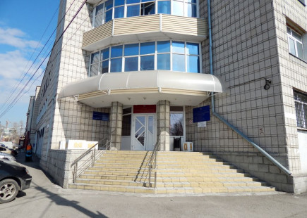 Здание  лабораторного корпуса на ул. М.Горького.