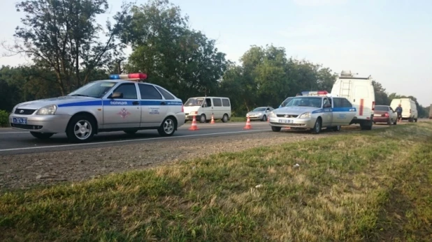 В Краснодарском крае столкнулись 4 машины. 1 августа 2015 года.