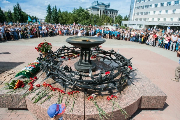 В Барнауле прошел День ВДВ.