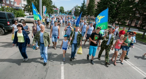 В Барнауле прошел День ВДВ.