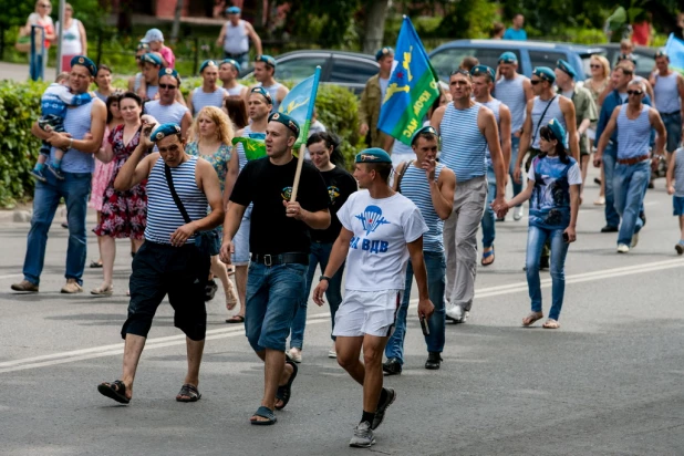 В Барнауле прошел День ВДВ.