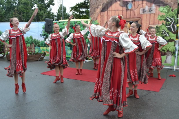 Праздник "Медовый Спас на Алтае". 14 августа 2015 года.