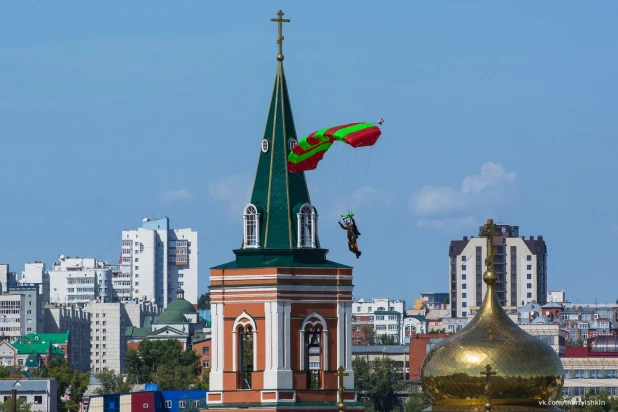 Авиашоу в Барнауле.