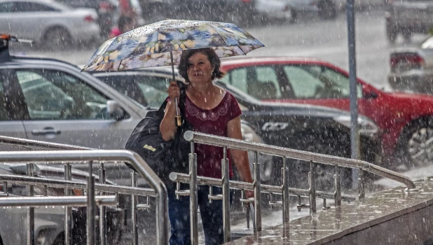 Дождь в Барнауле.