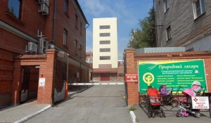 Первая многоуровневая автоматическая парковка в Барнауле.