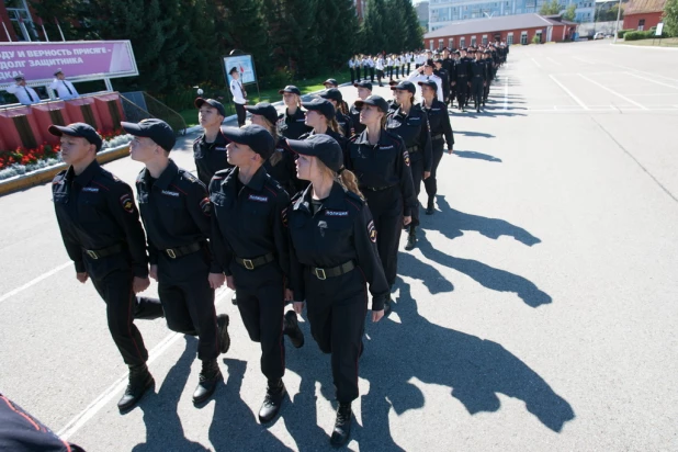 День знаний в БЮИ. Барнаул, 1 сентября 2015 года.