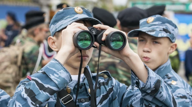 Генеральная репетиция "Стрижей" на речном вокзале. Барнаул, 4 сентября 2015 года.