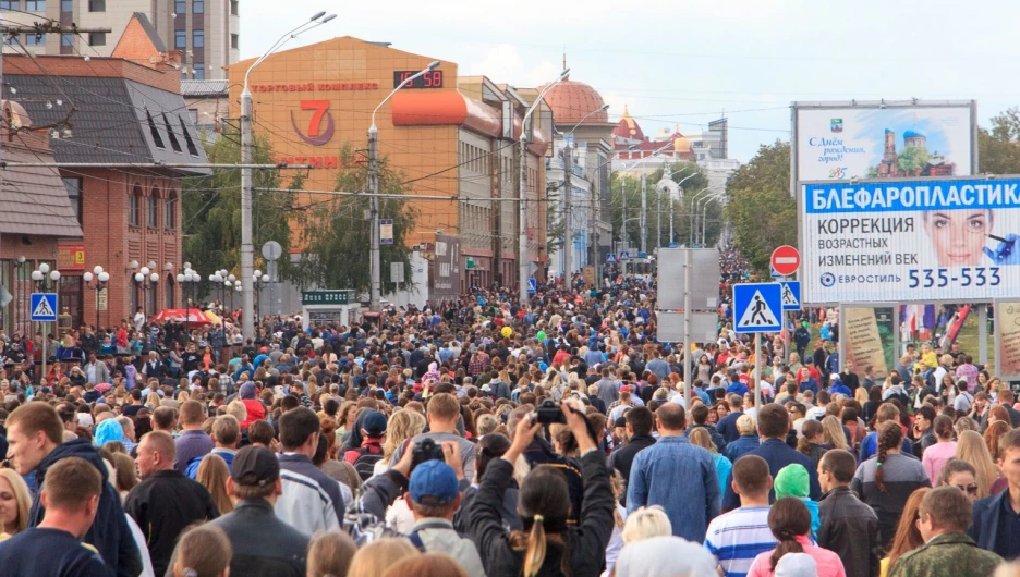 Авиашоу "Стрижей" в Барнауле.