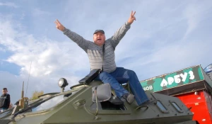 Барнаульцы в День города.