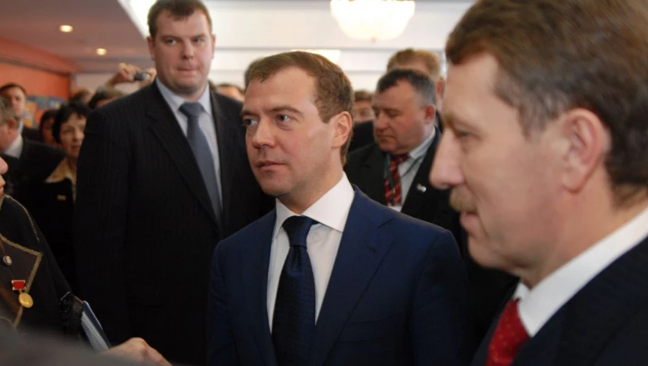 Дмитрий Медведев в Барнауле в 2009 году.