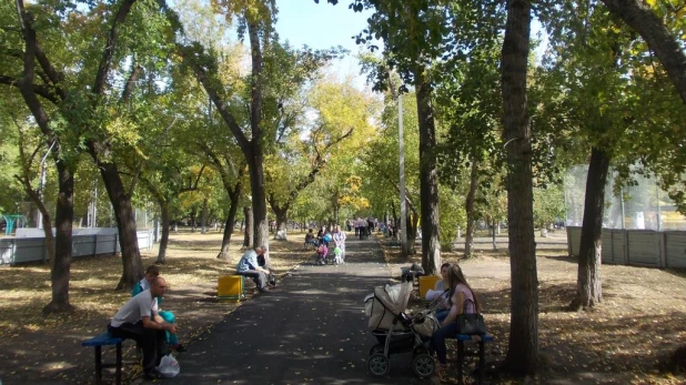 В Барнауле открыли обновленный парк ВРЗ.