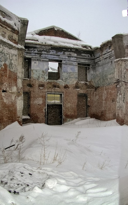 Как выглядело здание храма Димитрия Ростовского до реставрации.