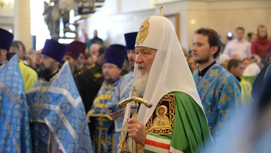 В барнаульском храме св. Димитрия Ростовского прошла божественая литургия, в которой принял участие патриарх московский и всея Руси Кирилл.