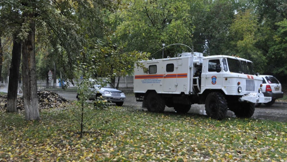 Авария на теплотрассе в Барнауле.