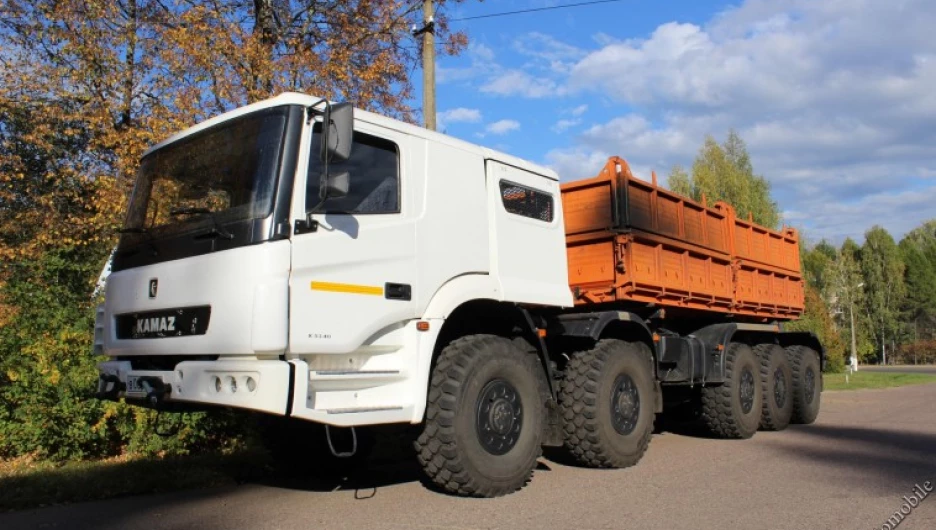 КамАЗ-7360