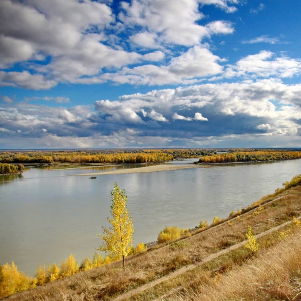 Тёплая осень в Барнауле.