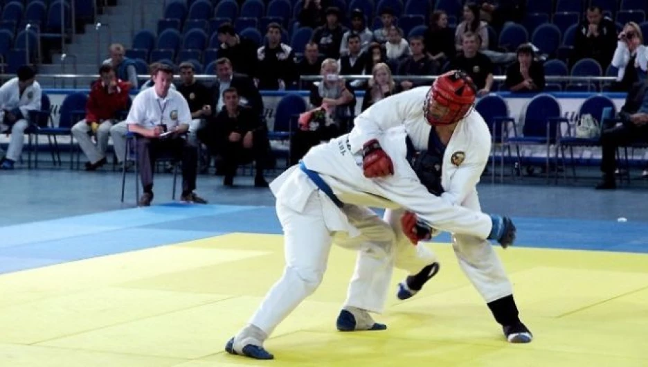 СК "Сибирия" вкладывает деньги в развитие алтайского спорта.