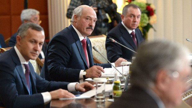 Президент Белоруссии Александр Лукашенко на заседании Высшего Евразийского экономического совета в расширенном составе.
