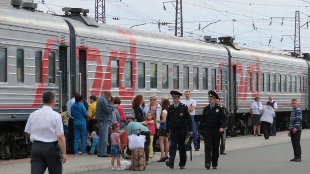 Поезд "Барнаул-Абакан".