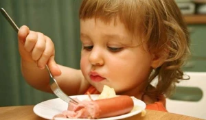 Сосиски для малышей от "Барнаульского пищевика" - это вкусно и полезно.