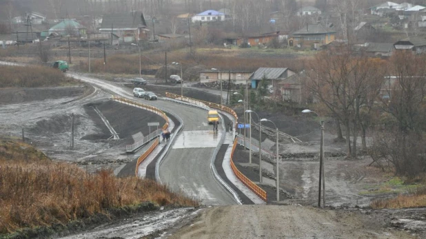 Новый мост в Кытмановском районе.