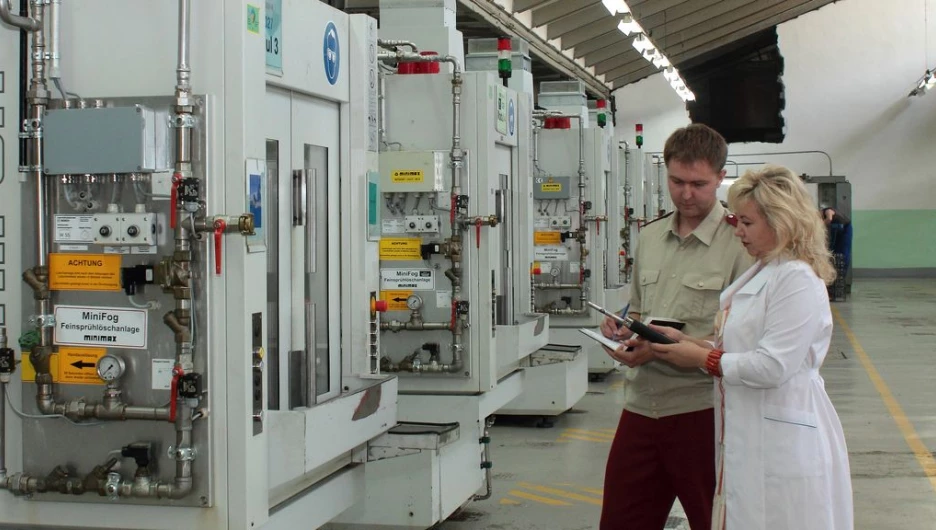 Уровень шума, вибрацию и электромагнитное излучение нужно контролировать.