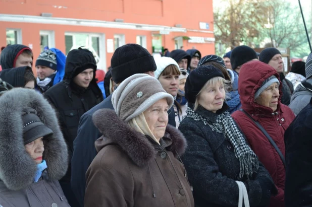 Митинг ЛДПР в Барнауле 4 ноября 2015 года.