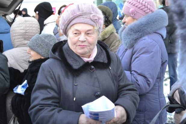 Митинг ЛДПР в Барнауле 4 ноября 2015 года.