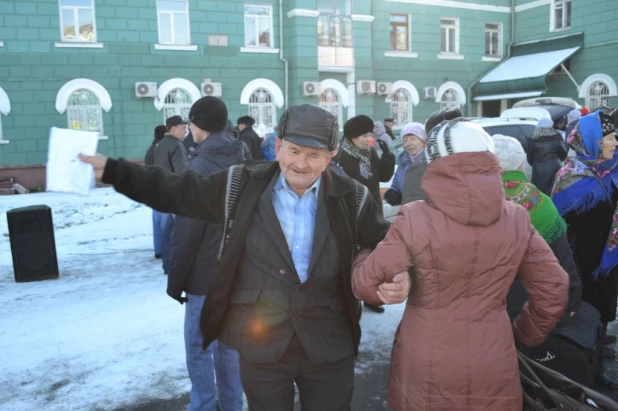 Митинг ЛДПР в Барнауле 4 ноября 2015 года.